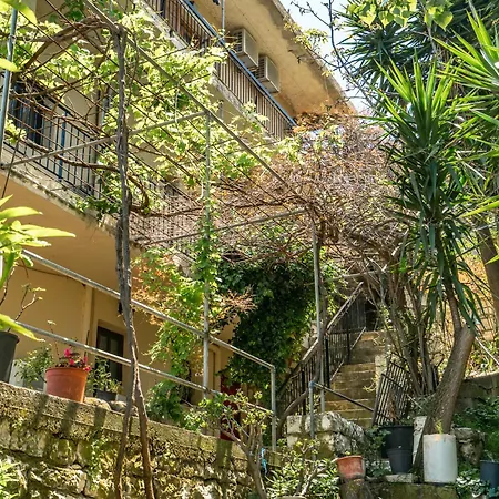 Vangelis 2 3* Kefalonia Island